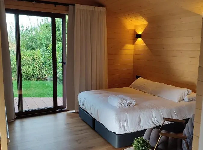 Algar Apartment *